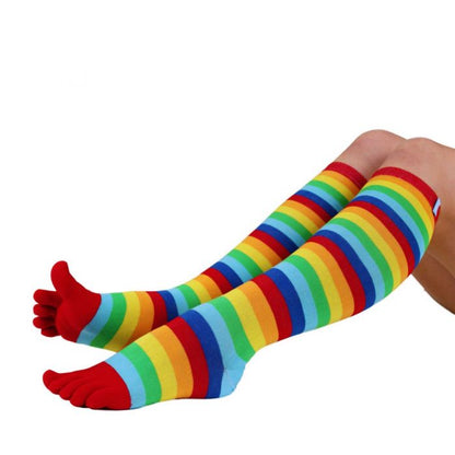 TOETOE Essential - Knælange tåstrømper, Striped Rainbow