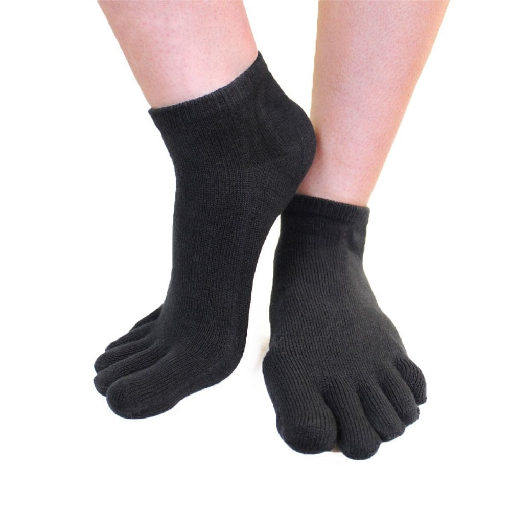 TOETOE Essential Anklet - Ankelhøje tåstrømper, sort
