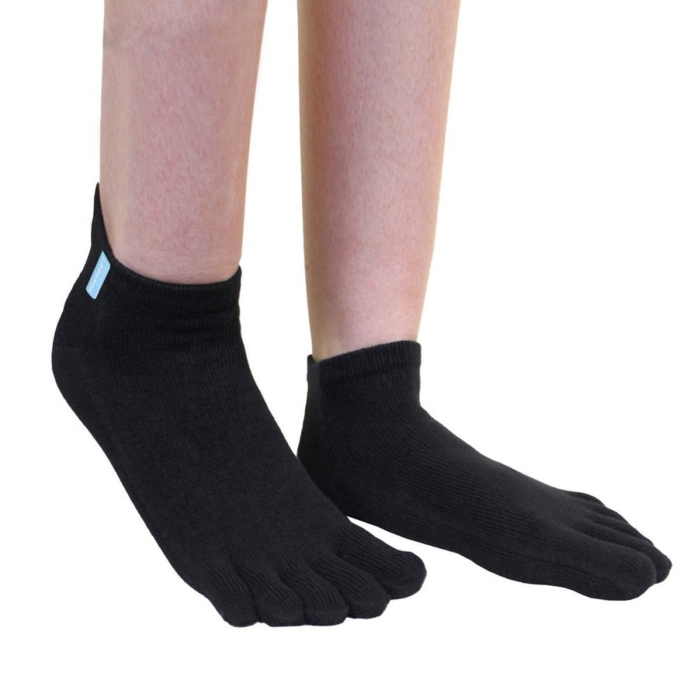 TOETOE Essential Anklet - Ankelhøje tåstrømper, sort