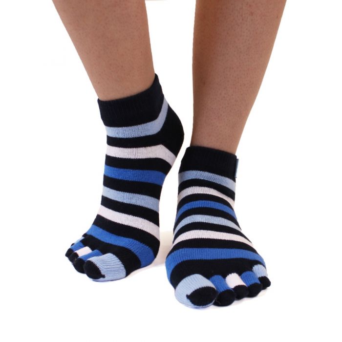 TOETOE Essential Anklet - Ankelhøje tåstrømper, Striped Denim