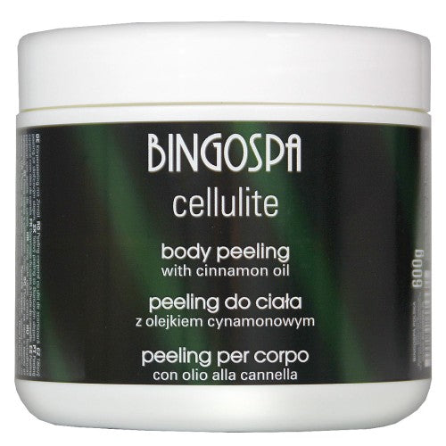 Peeling mod cellulite med saltkrystaller og urea