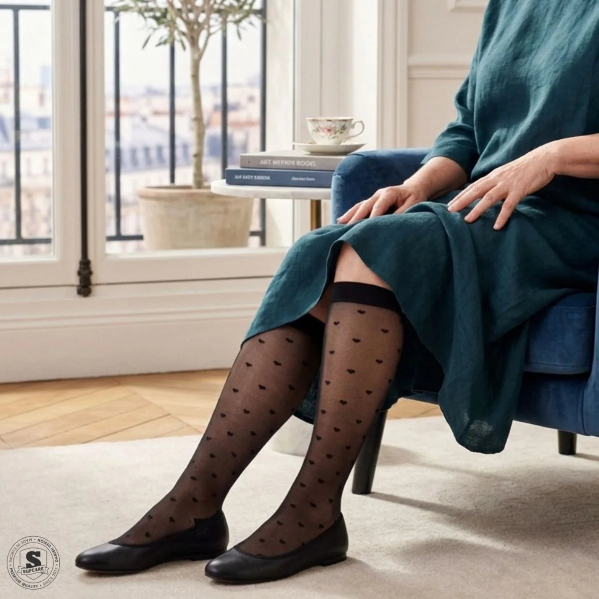 Støttestrømper i nylon - sorte med hjerter