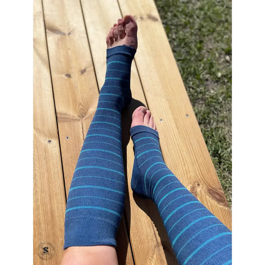 Blå støttestrømper med striber og åben tå, bambus