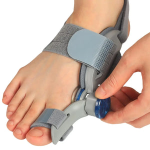 Hallux valgus-korrigerer med justerbart drejehjul