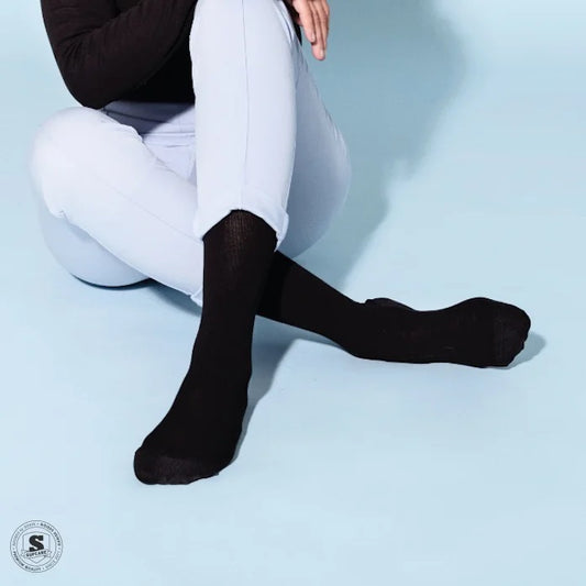 Ensfarvede sorte støttestrømper, uld
